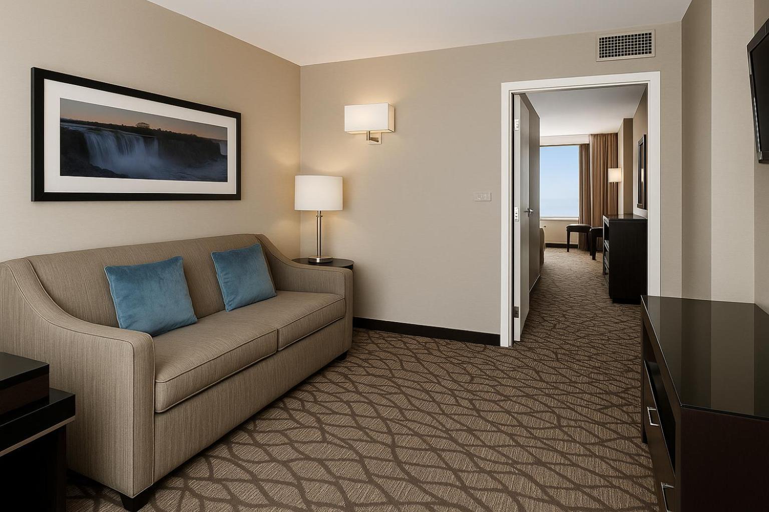 Embassy By Hilton Falls/ Fallsview Hotel Niagara Falls